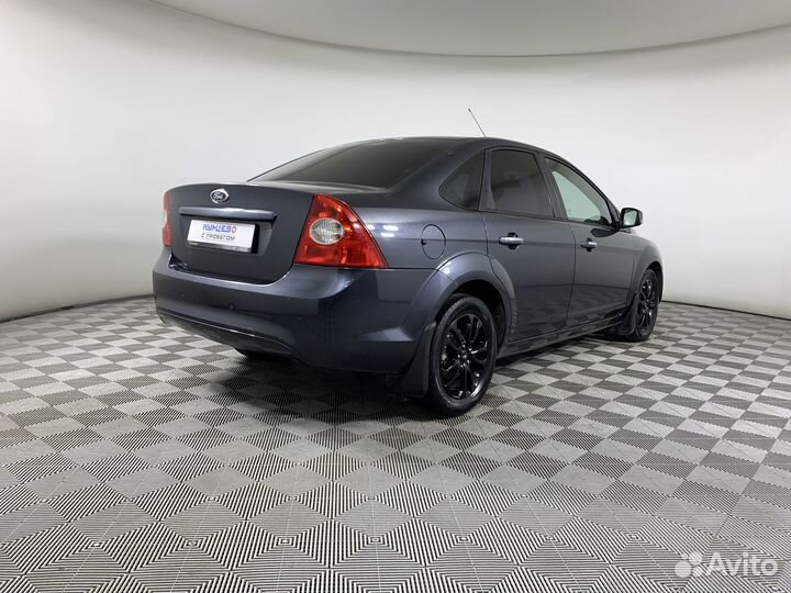 Ford Focus 1.6 AT, 2010, 205 180 км