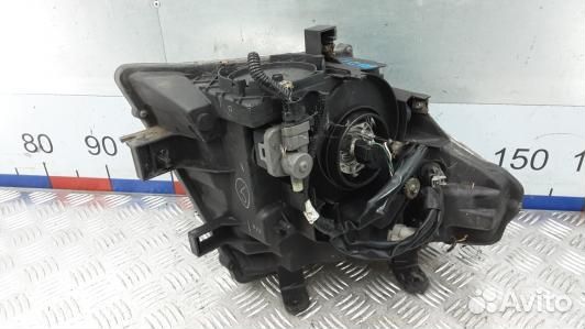 Фара левая nissan navara D40 (BAD15MR01)