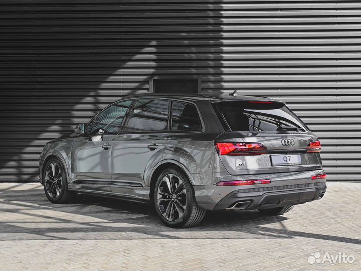 Audi Q7 3.0 AT, 2024