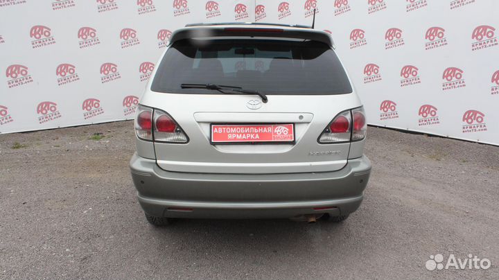 Toyota Harrier 2.4 AT, 2001, 396 081 км