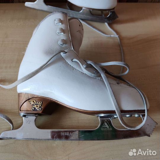 Продаю фигурные коньки Risport Antares