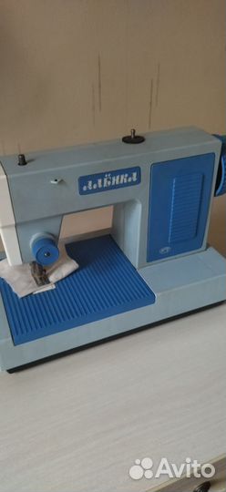 Детская швейная машинка 
