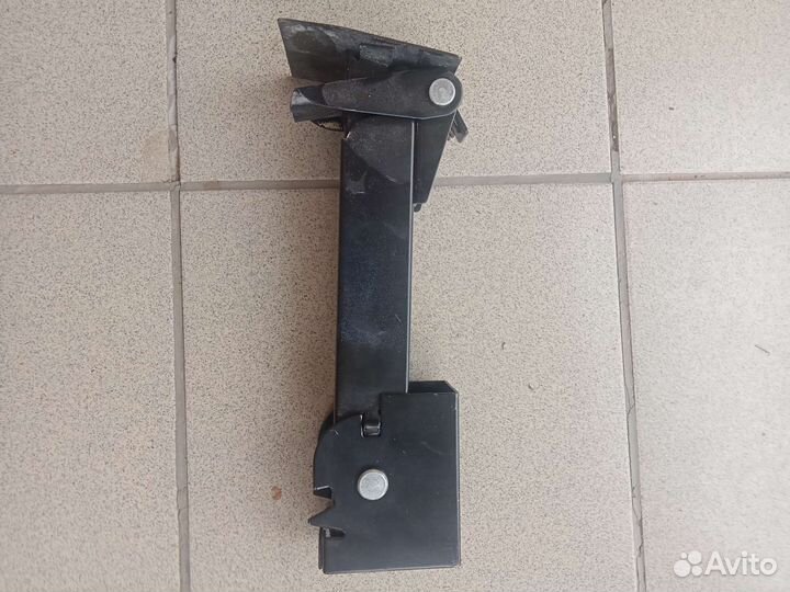 Опоры для прицепа регулирумые