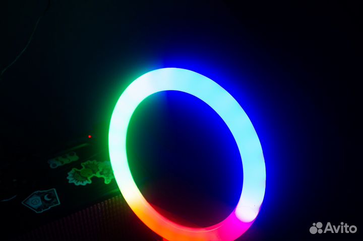 Кольцевая лампа RGB
