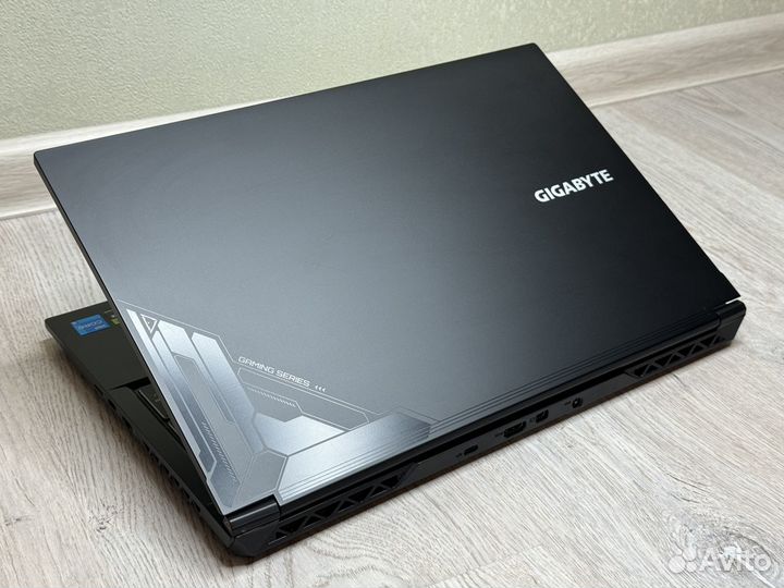 Gigabyte G5 MF i5-12500H RTX 4050 Гарантия Чек