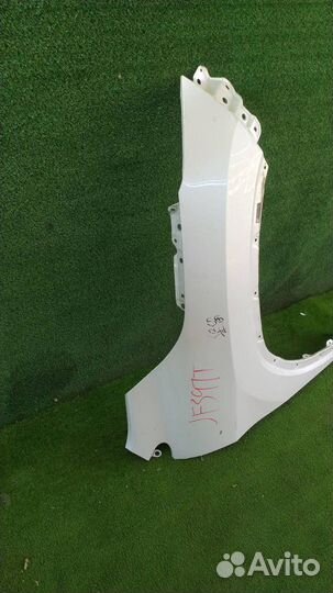 Крыло переднее правое Lexus Rx300 2020