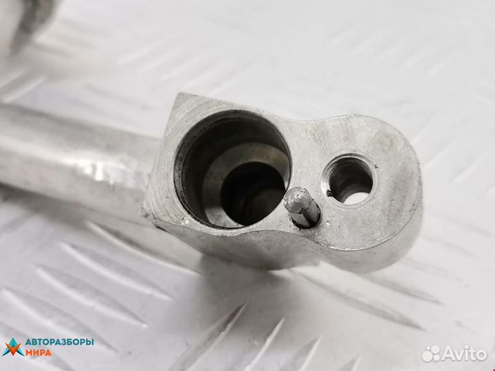 Трубка кондиционера BMW 5 E60/E61 рест. 2008