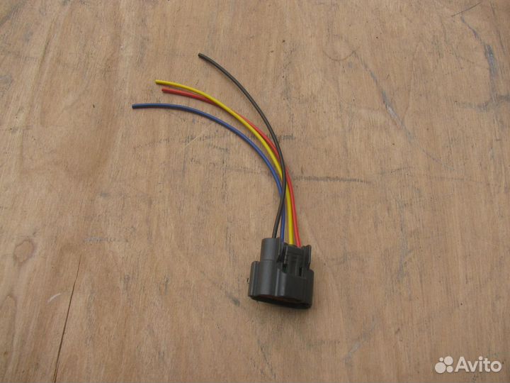 Разъем генератора Nissan Teana Murano Subaru