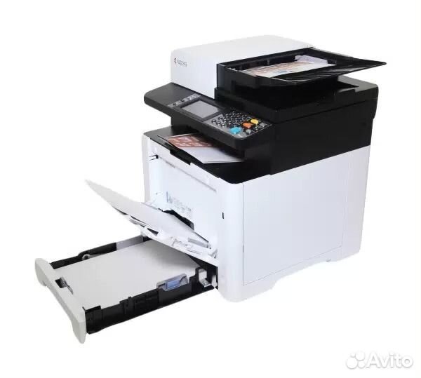 Цветное мфу Kyocera m5526cdw