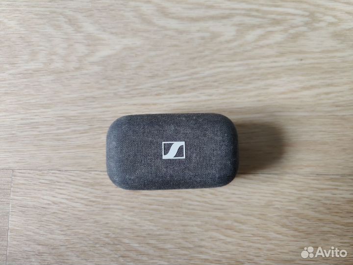 Наушники Sennheiser momentum True Wireless 2