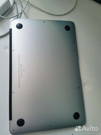 Apple MacBook Air 11 2011