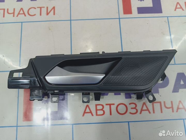Ручка двери задней внутренняя левая Volkswagen Pol