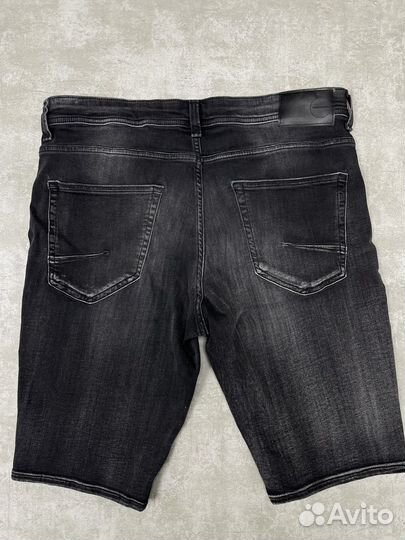Джинсовые шорты