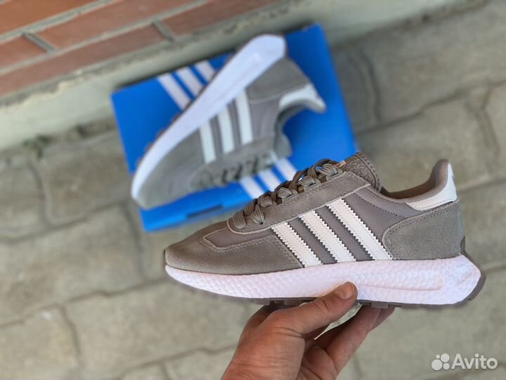 Кроссовки Adidas Retropy Gray