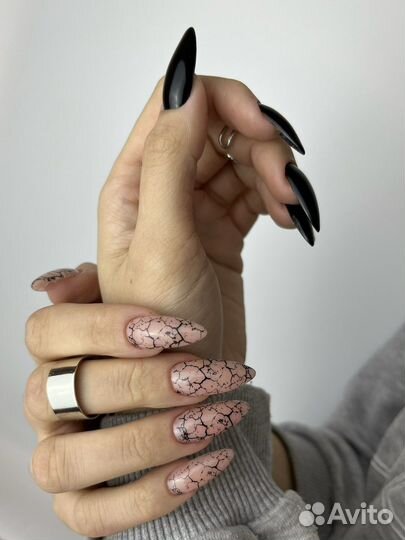 Маникюр, наращивание ногтей