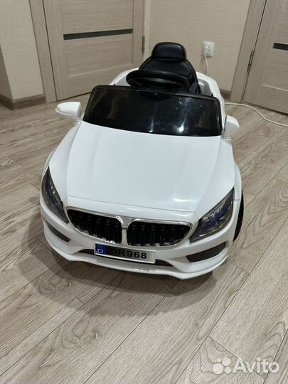 Электромобиль детский