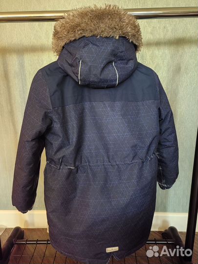 Зимняя куртка для мальчика 140