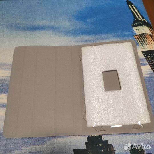 Чехол универсальный на планшет, электронную книгу