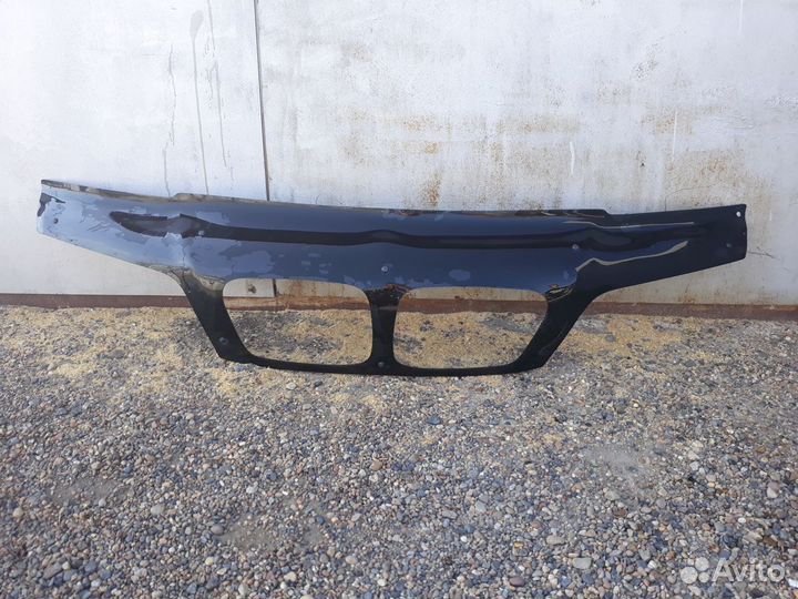 Продам мухобойку дефлектор на BMW X5