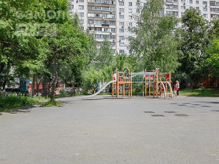 Комната 11 м² в 4-к., 1/12 эт.