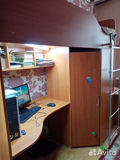 Кровать чердак