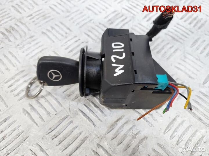 Замок зажигания Mercedes Benz W210 A2105450208