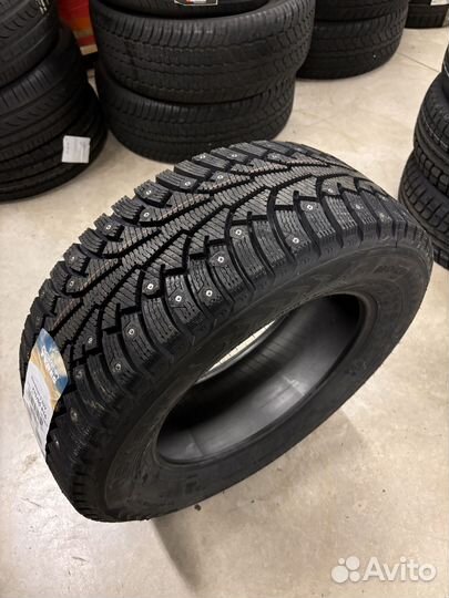 Nordman 5 235/60 R16 104T