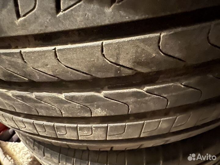 Pirelli Cinturato P7 255/40 R19 и 275/35 R19
