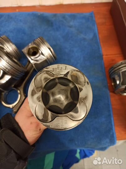 Поршня М57 306 D5