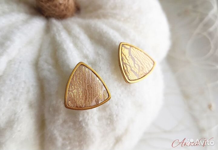 Серьги-гвоздики с поталью (Ручная работа)