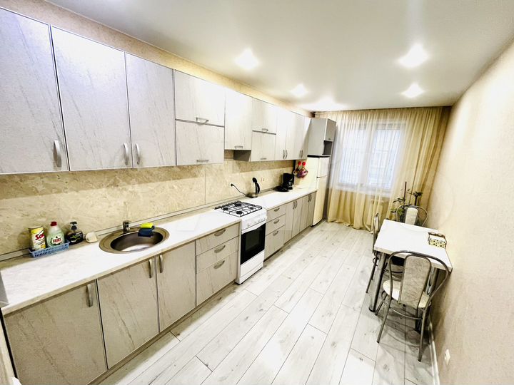 1-к. квартира, 48 м², 2/10 эт.