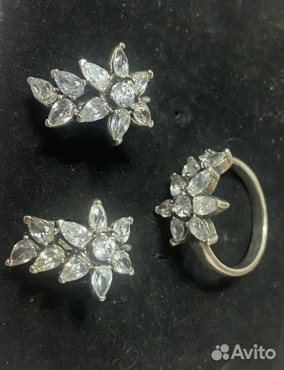 Серебряное кольцо и серьги, наборы