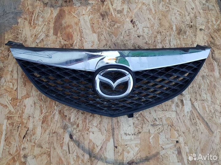 Решетка радиатора Mazda 6