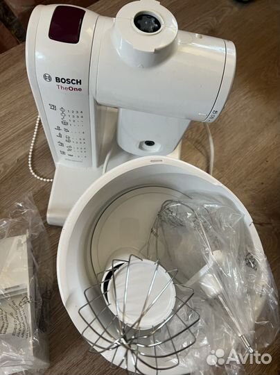 Универсальный кухонный комбайн Bosh