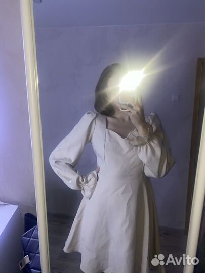 Платье женское бежевое