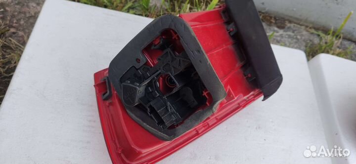 Комплект задних фонарей Jetta 6