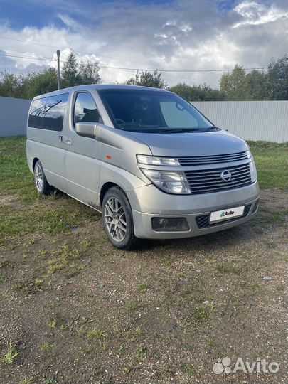 Nissan Elgrand 3.5 AT, 2002, 246 000 км