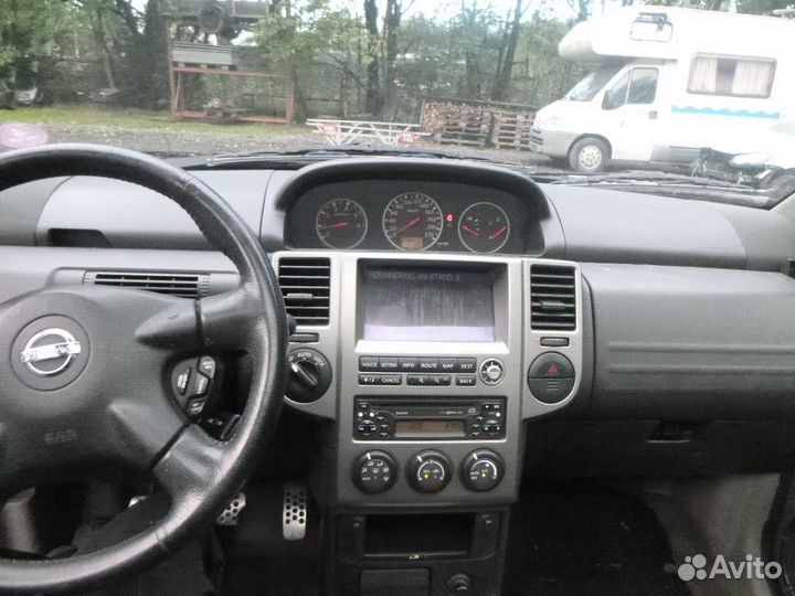 Запчасти б/у Ниссан X-Trail T30 (2001-2007г.)