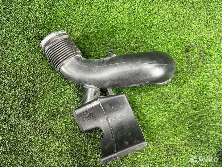 Резонатор воздушного фильтра Bmw X5 E53 M54B30