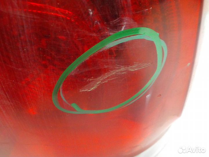 Фонарь задний правый наружный на Toyota Land Cruis