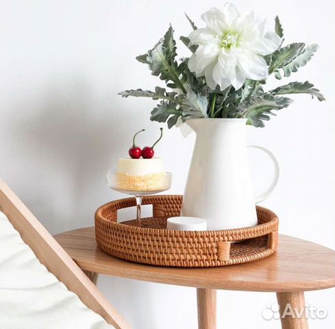 Поднос из ротанга в стиле Zara home,букет сухоцвет