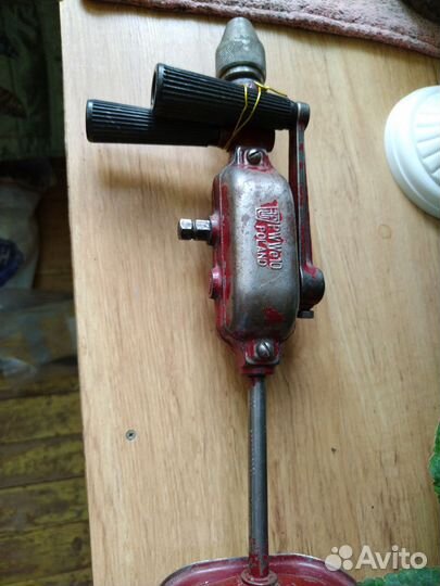 Ручная дрель PWWe10