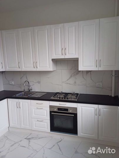 Кухня из массива на заказ