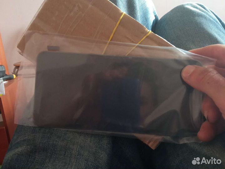 Дисплей на oppo reno2z