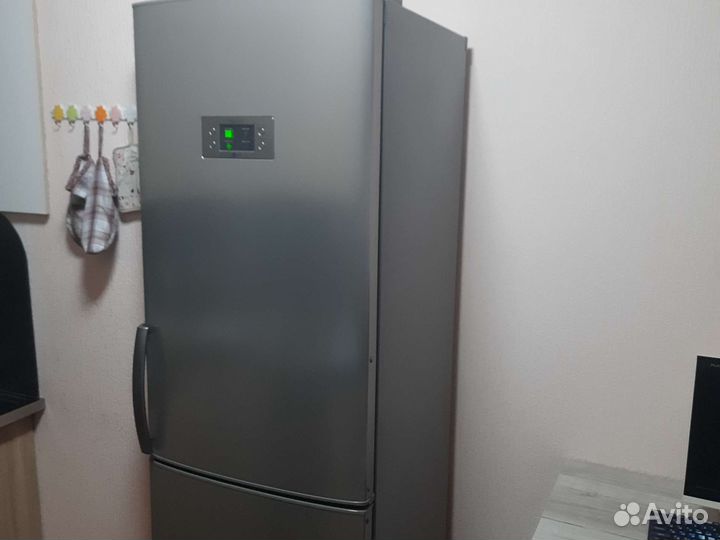 Холодильник lg