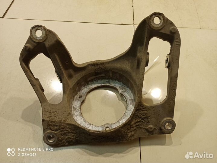 Кронштейн стойки и верхних рычагов(передний правый