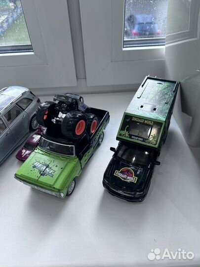 Детские машинки игрушки металлические