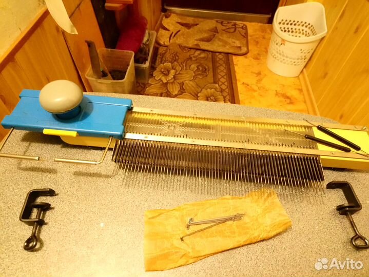 Детская вязальная ручная машинка