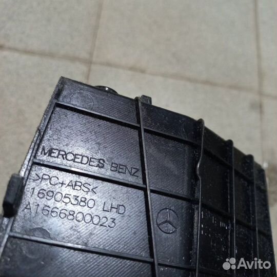 Крышка подлокотника Mercedes-Benz Ml W166 M157