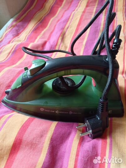 Утюг с парогенератором